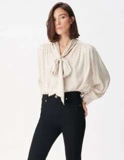 Blouse écrue satinée motif pois col lavallière Femme