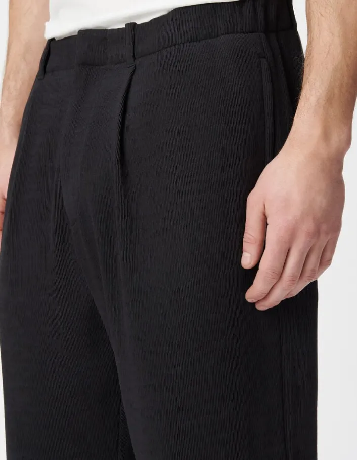 Pantalon noir tissu plissé Homme