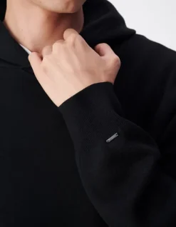 Pull capuche noir tricot poche kangourou Homme