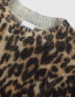 Pull marron tricot motif léopard Femme