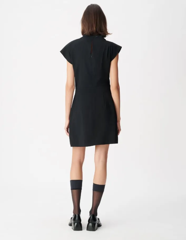 Robe courte noire col bénitier Femme