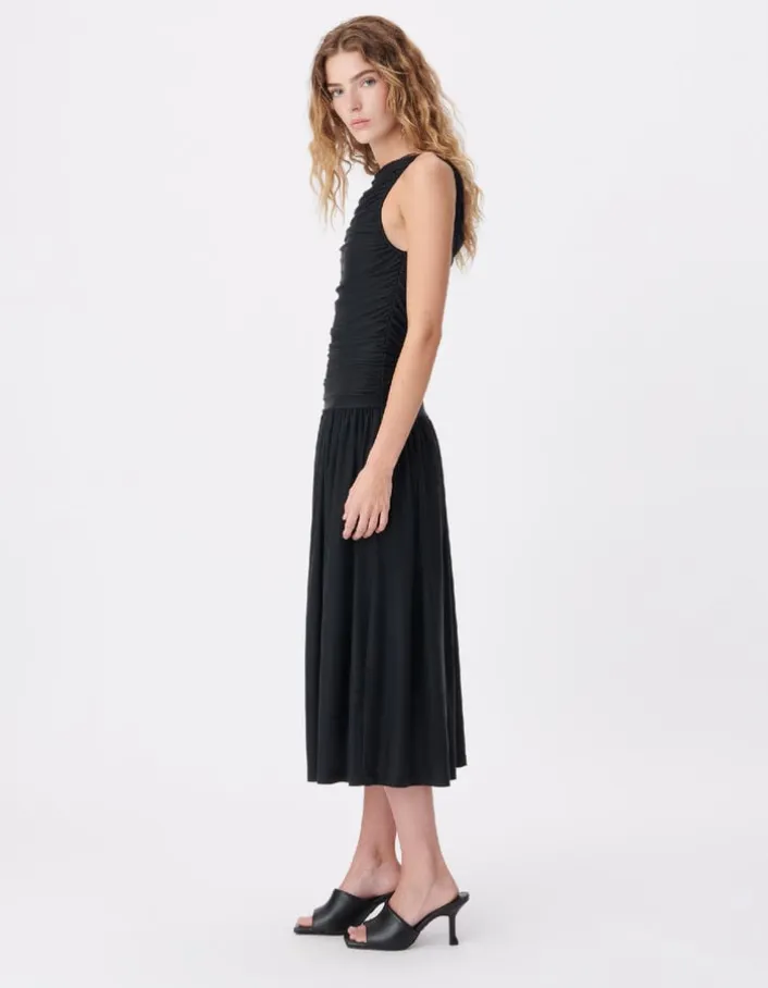 Robe fluide noire buste drapé Femme