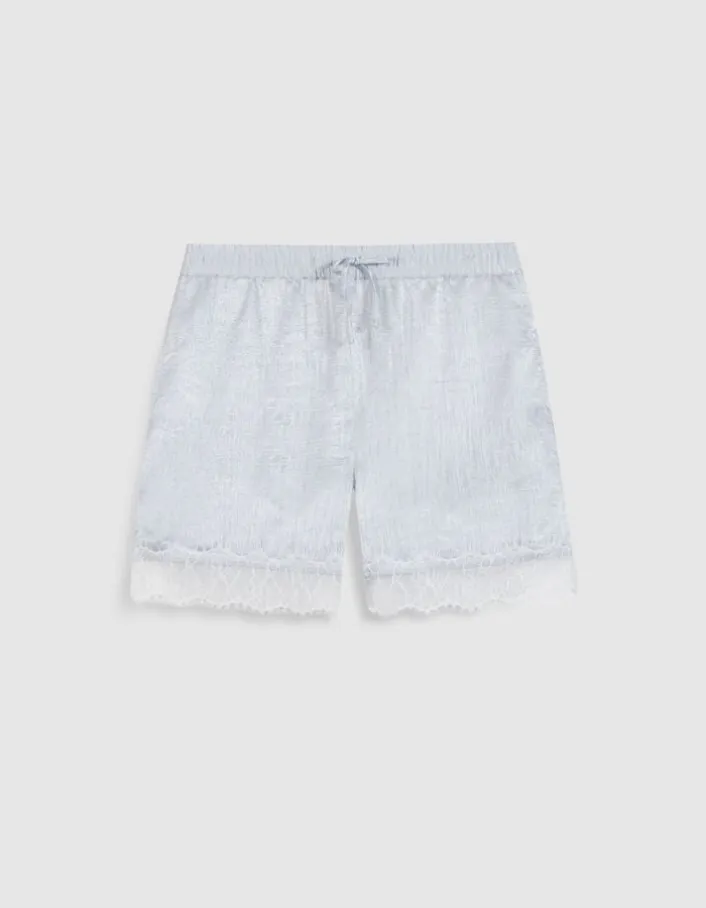 Short fluide bleu ciel satiné bordé dentelle Femme