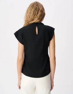 Top noir col montant effet bénitier Femme