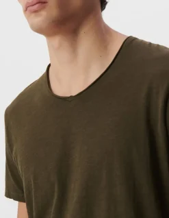 T-shirt L'Essentiel dark kaki à col V Homme