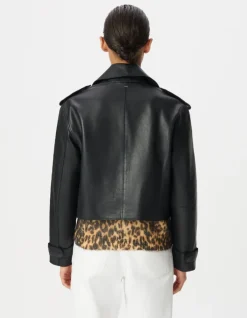 Veste cuir noir bavolet et poche biais Femme